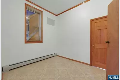 300 49th Street, Union City, NJ 07087 - Photo 8