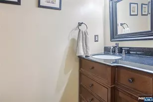 49 Rockcreek Terrace, Riverdale, NJ 07457 - Photo 10