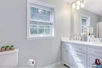 49 Rockcreek Terrace, Riverdale, NJ 07457 - Photo 22