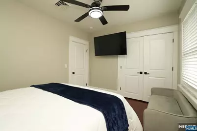 328 Mayhill Street, Saddle Brook Township, NJ 07663 - Photo 18