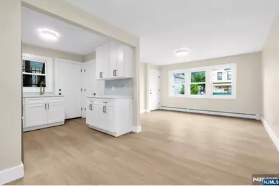 141 Myrtle Avenue, Irvington, NJ 07111 - Photo 12
