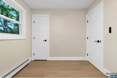 141 Myrtle Avenue, Irvington, NJ 07111 - Photo 28