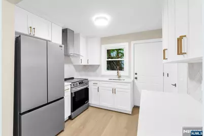 141 Myrtle Avenue, Irvington, NJ 07111 - Photo 2