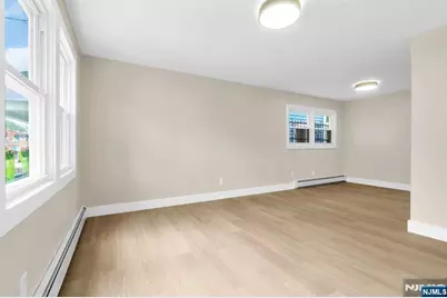 141 Myrtle Avenue, Irvington, NJ 07111 - Photo 18