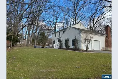 23 Deerhorn Trail, Upper Saddle River, NJ 07458 - Photo 30