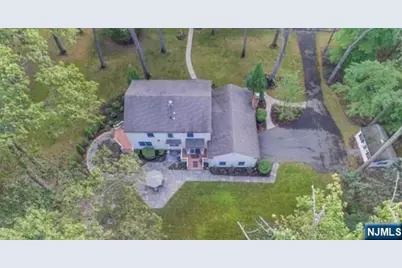 23 Deerhorn Trail, Upper Saddle River, NJ 07458 - Photo 34
