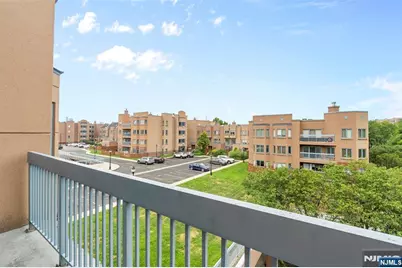 518 Ellery Court K518 #K518, Edgewater, NJ 07020 - Photo 30