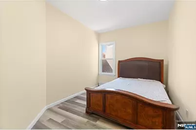 244 Lincoln Avenue 1 #1, Cliffside Park, NJ 07010 - Photo 10