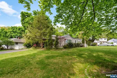 3 Burton Place, Cresskill, NJ 07626 - Photo 24