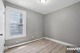7 Belle Ave 2, Paterson, NJ 07522 - Photo 4