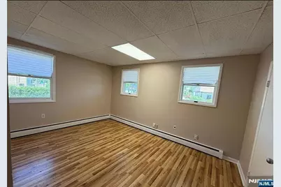 832 Paterson Avenue, East Rutherford, NJ 07073 - Photo 2