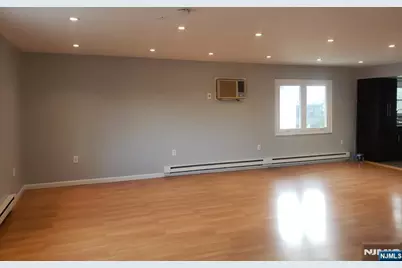 31 Plauderville Avenue 2 #2, Garfield, NJ 07026 - Photo 2