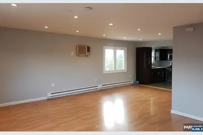 31 Plauderville Avenue 2 #2, Garfield, NJ 07026 - Photo 4