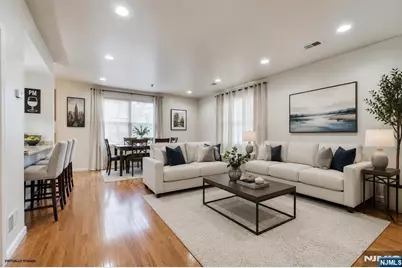 150 61st Street 2L #2L, West New York, NJ 07093 - Photo 1