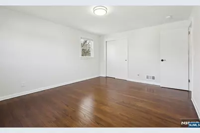 287 Country Club Drive, Oradell, NJ 07649 - Photo 20
