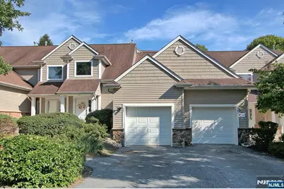 30 Bourne Circle 1203 #1203, Hamburg, NJ 07419 - Photo 2
