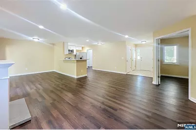 30 Bourne Circle 1203 #1203, Hamburg, NJ 07419 - Photo 4