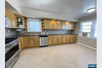 253 Parker Avenue 2 #2, Hackensack, NJ 07601 - Photo 6