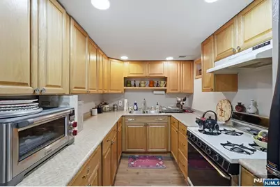 153 Stefanic Avenue, Elmwood Park, NJ 07407 - Photo 24