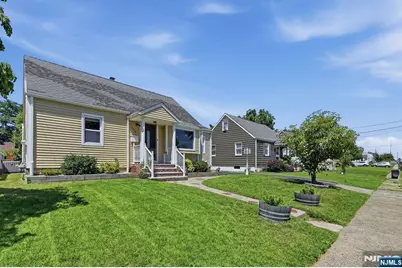 153 Stefanic Avenue, Elmwood Park, NJ 07407 - Photo 48