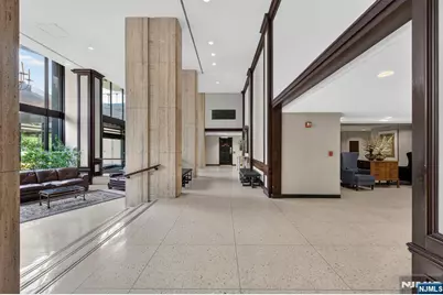 2077 Center Avenue Phb #PHB, Fort Lee, NJ 07024 - Photo 42