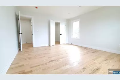 135 Lake Shore Drive, Morris Township, NJ 07054 - Photo 18