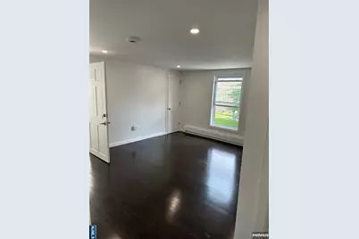 234 Warren Street 234 #234, Englewood, NJ 07631 - Photo 2