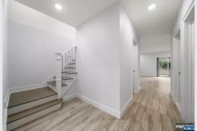 37 Winterburn Place, Edgewater, NJ 07020 - Photo 18