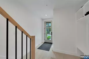 2282 7th St, Fort Lee, NJ 07024 - Photo 38