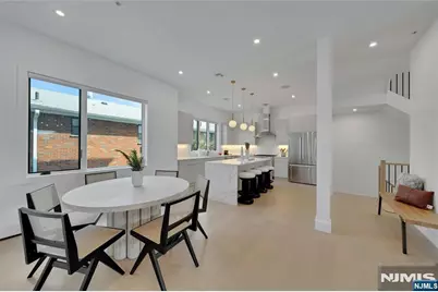 2282 7th Street, Fort Lee, NJ 07024 - Photo 10