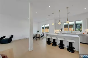 2282 7th St, Fort Lee, NJ 07024 - Photo 6