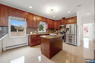 177 Lawson Pl, Paramus, NJ 07652 - Photo 18