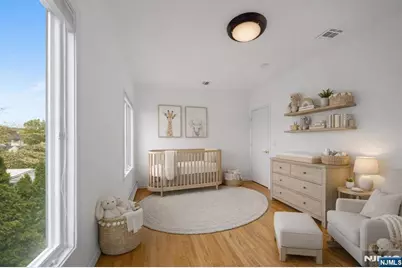 177 Lawson Place, Paramus, NJ 07652 - Photo 34