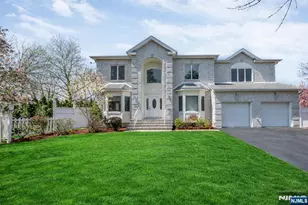 177 Lawson Pl, Paramus, NJ 07652 - Photo 2