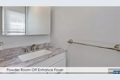 758 Manchester Way, Paramus, NJ 07652 - Photo 12