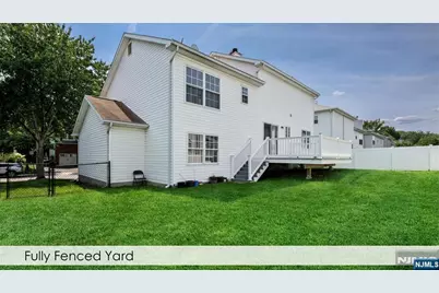 758 Manchester Way, Paramus, NJ 07652 - Photo 26