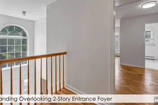 758 Manchester Way, Paramus, NJ 07652 - Photo 18