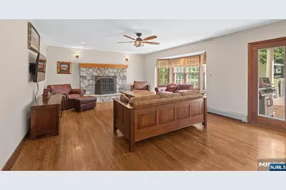 8 Alpine Ridge Road, West Milford, NJ 07480 - Photo 10