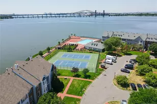 25 Holly St, Jersey City, NJ 07305 - Photo 26