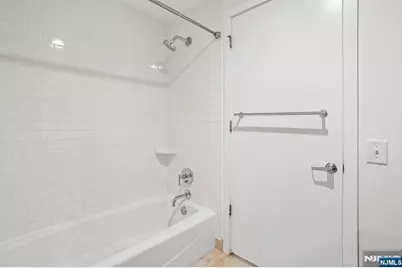 1215 Hudson Park, Edgewater, NJ 07020 - Photo 16