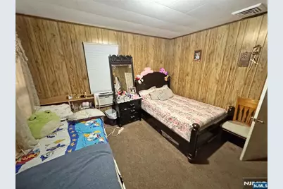 113 Kansas Street, Hackensack, NJ 07601 - Photo 8