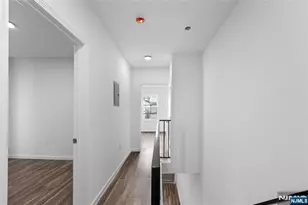 43 1/2 Cortland St, Newark, NJ 07105 - Photo 24