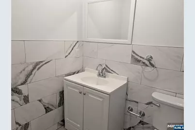 154 Highland Avenue 1 #1, Clifton, NJ 07011 - Photo 6