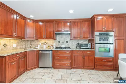 148 Smull Avenue, Caldwell, NJ 07006 - Photo 10
