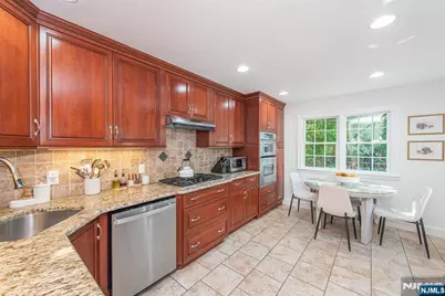 148 Smull Avenue, Caldwell, NJ 07006 - Photo 8