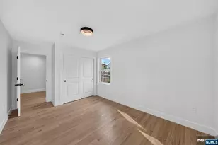 85-87B Echo, Elmwood Park, NJ 07407 - Photo 22