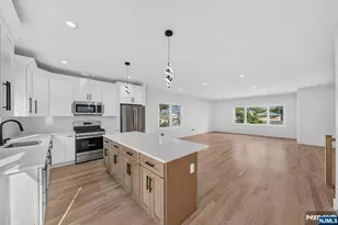 85-87B Echo, Elmwood Park, NJ 07407 - Photo 10