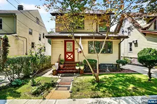 90 7th St, Ridgefield Park, NJ 07660 - Photo 1