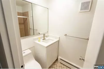 365 River Road E #E, Nutley, NJ 07110 - Photo 10