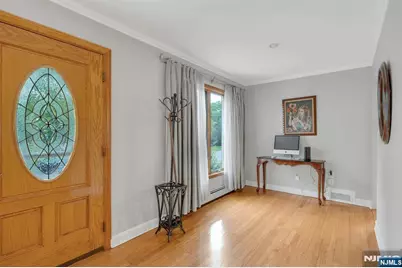 24 Cambridge Road, Tenafly, NJ 07670 - Photo 4